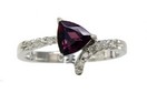 LDS TRIL GRAPE GARNET & DIA RING