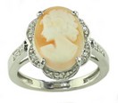 LDS OVAL CAMEO & DIAMOND RING