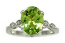 LDS OV PERIDOT & DIAMOND RING